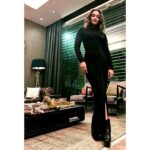 Namrata Shirodkar Instagram - Sometimes, in my not so favourite colour! #BlackIsBeautiful 🖤