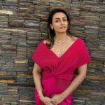 Namrata Shirodkar Instagram - Pink all the way! 💗 #PostChristmasGlam Outfit: @shantanunikhil , @snbyshantanunikhil HMU: @theartbeatsalon 👠: @septembershoes