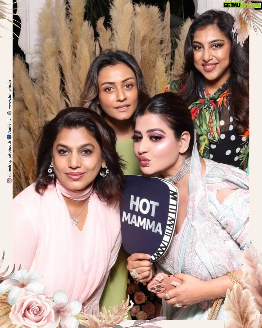 Namrata Shirodkar Instagram - An evening filled with love, laughter, and joy for our beautiful mommy to be and the little one who is about to step into this new world soon! πππ @pinkyreddyofficial, if there is a celebration, you surely know how to make it beautiful πβ₯οΈβ₯οΈβ₯οΈ #VeenasBabyShower @veenareddyy @sudhareddy.official @bobbykandhari @deeptireddyofficial @archiemirchi @divya.reddy.cheers @nitya.reddy