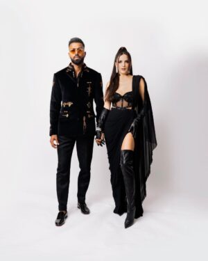 Natasa Stankovic Instagram - Me and mine ♠️❤️

.

Outfit @shantanunikhil
Jewels @mahesh_notandass
Stylist @nikitajaisinghani
Photographer @samrat.02