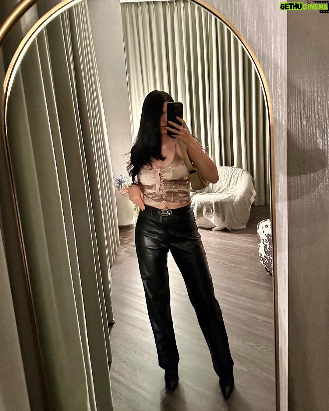 Natasa Stankovic Instagram - November favs 🤍✨🫧
