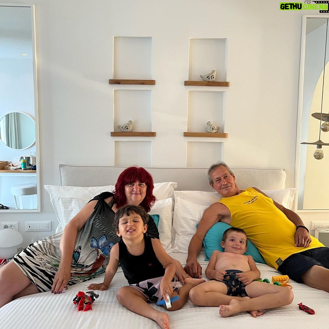 Natasa Stankovic Instagram - Summer memories last forever. 💙🇬🇷
