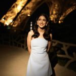 Navya Naveli Nanda Instagram - A night with @lorealparis 💫 📷: @shakeelbinafzal Styled by: @alliaalrufai @shubhangini_gupta Wearing: @safiyaa_official @stevemaddenindia @iblamebeads HMU: @clotildehairstylist Paris, France