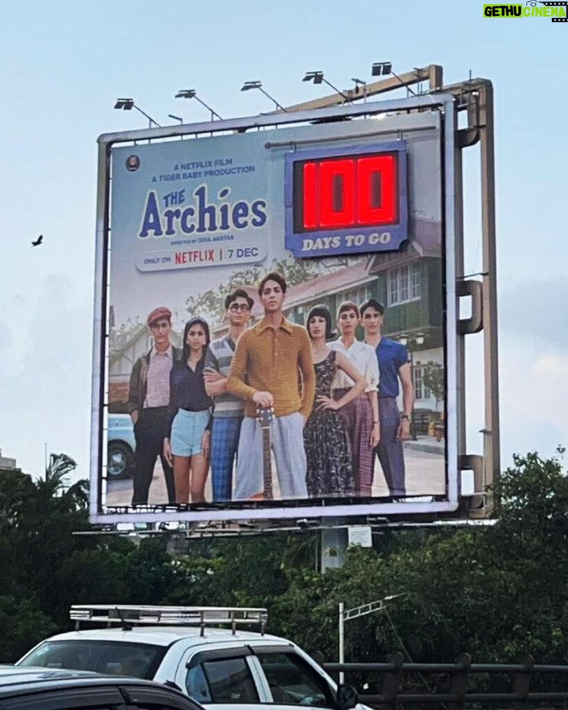 Navya Naveli Nanda Instagram - That’s my baby brother up there!!!!! ♥️ @thearchiesonnetflix coming to you on 7th December! 🍿 #100DaysToGo Mumbai, Maharashtra