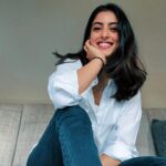 Navya Naveli Nanda Instagram - 😁