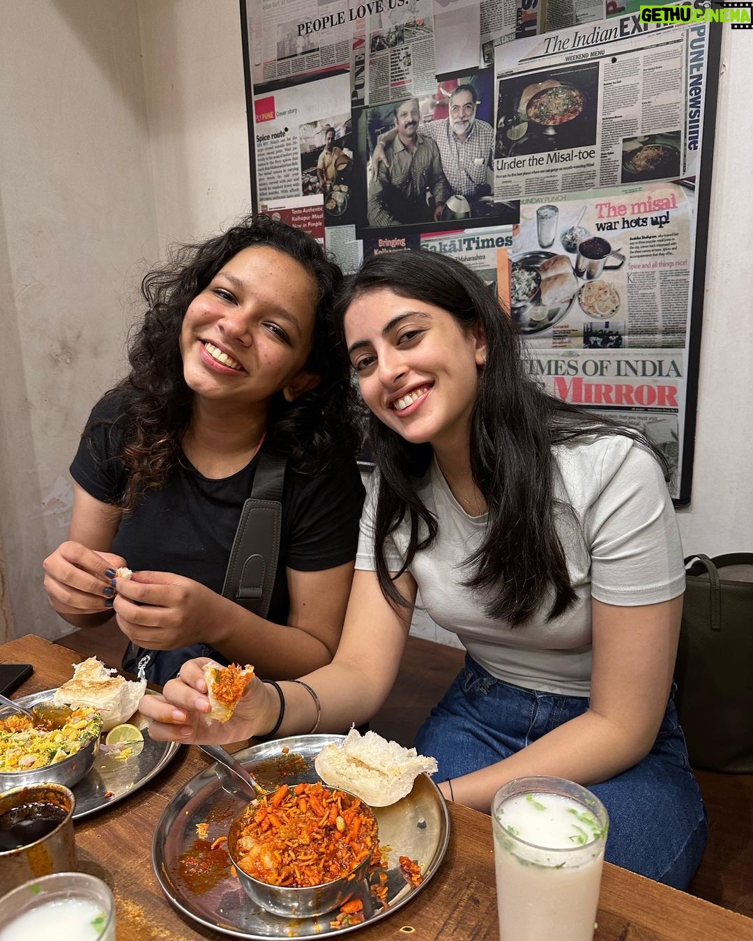 Navya Naveli Nanda Instagram - Don’t try this at home 🥵🌶️🔥 Katakirrrrr...!