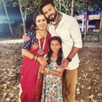 Neha Gowda Instagram - 🌎❤️ಲಚ್ಚಿಯ ಪುಟ್ಟ ಪ್ರಪಂಚ 🌎❤️ ♥️ಸಂಗಮಪ್ಪ & ಗಿರಿಜವ್ವ♥️ @vijaysuriya_07 @neharamakrishna #nammalacchi #nammalacchiserial #starsuvarna #saanghavikk Kunti Betta