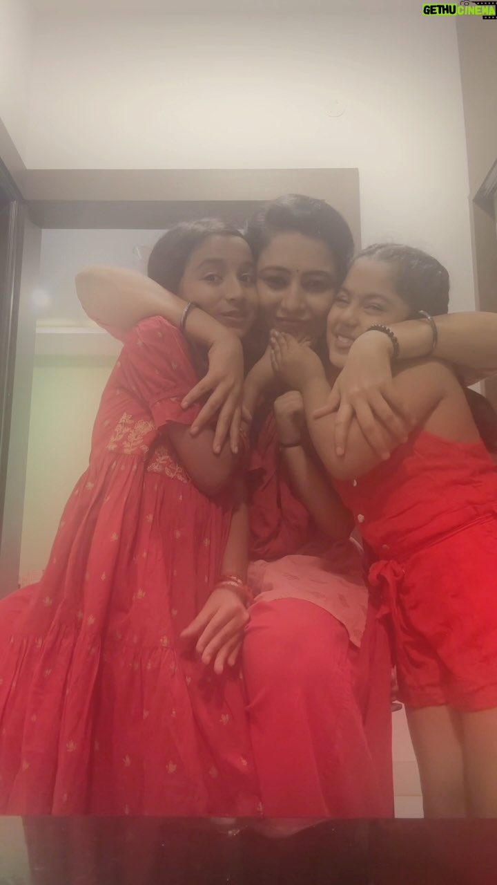 Neha Gowda Instagram - Working with kids is always a blast! It’s all about fun, laughter, and pure innocence. No nonsense, just good times! 😄🎉