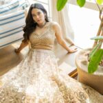Neha Saxena Instagram - 🤎 MUA- @nandanisandha_ Outfit- @bawreefashions Jewellery- @jazzy_the_rentals 📸- @memoriaproduction 📍- @baliboo.official
