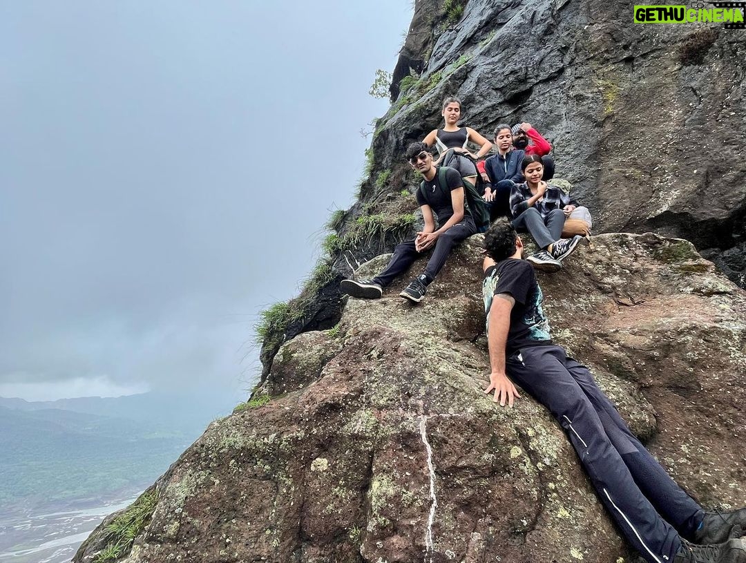 Nidhi Bhanushali Instagram - Maharashtrian Monsoon truly is something to treasure 🌧️❤️
