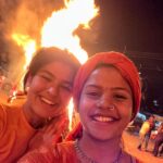 Nidhi Bhanushali Instagram - So grateful for this day to have repeatedly, with out fail, every year filled my life with joy and colours (literally). Happy Holi 🌈 Taking this opportunity to share this cute video @surfingindia & @shreyas__pawar made from last year’s holi. P.s. - Incredibly missing my family and friends back at home. This occasion will always be slightly incomplete without them by my side.