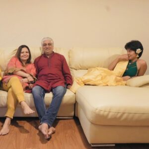Nidhi Bhanushali Instagram - This Diwali, Home came to me ♥️ Love and Light to everyone! Happy Diwali 🪔 Bangkok, Thailand