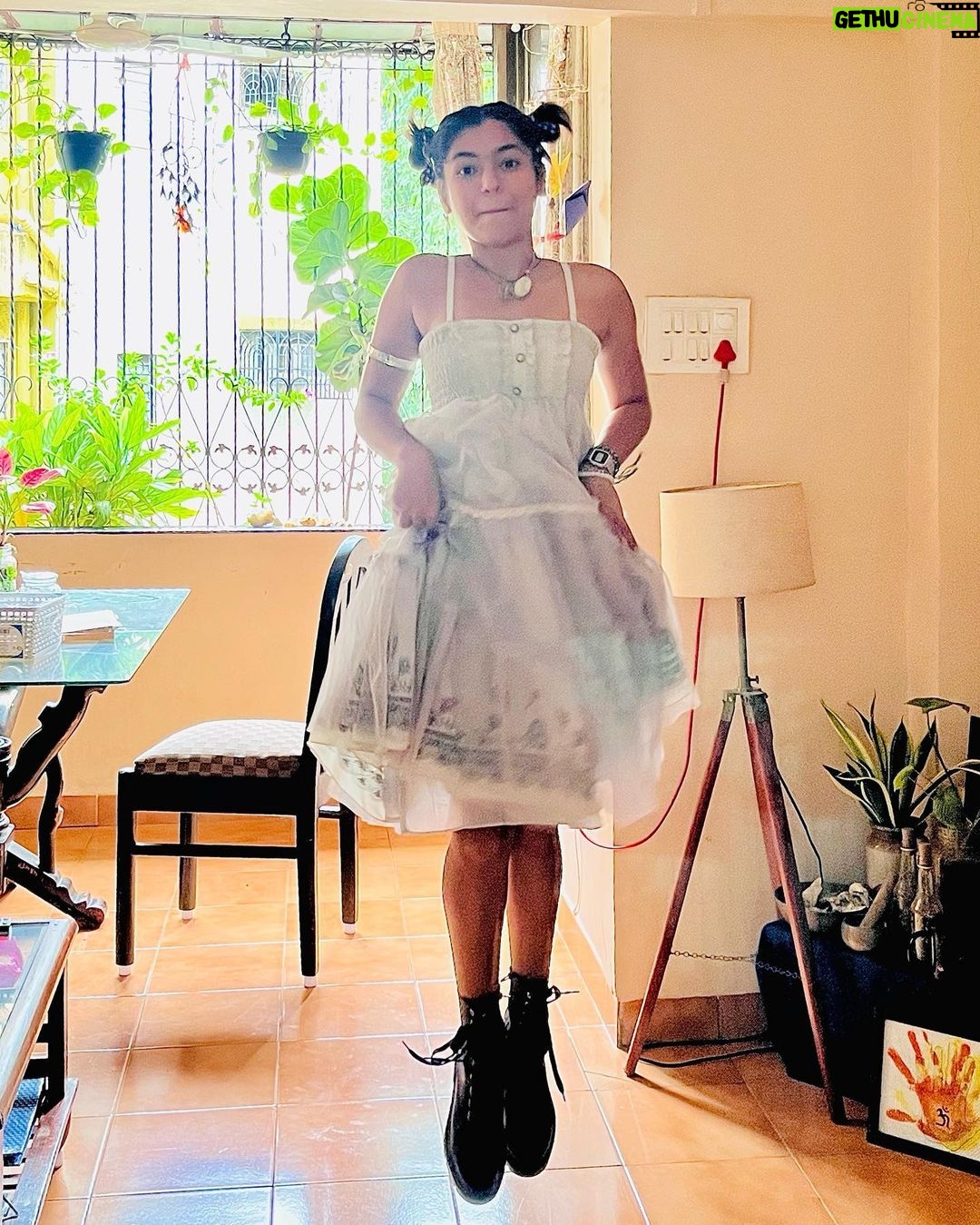 Nidhi Bhanushali Instagram - Faries wear boots and dance in the glades, leaving behind trails of magic and shades🧚🏼♀️✨🌈