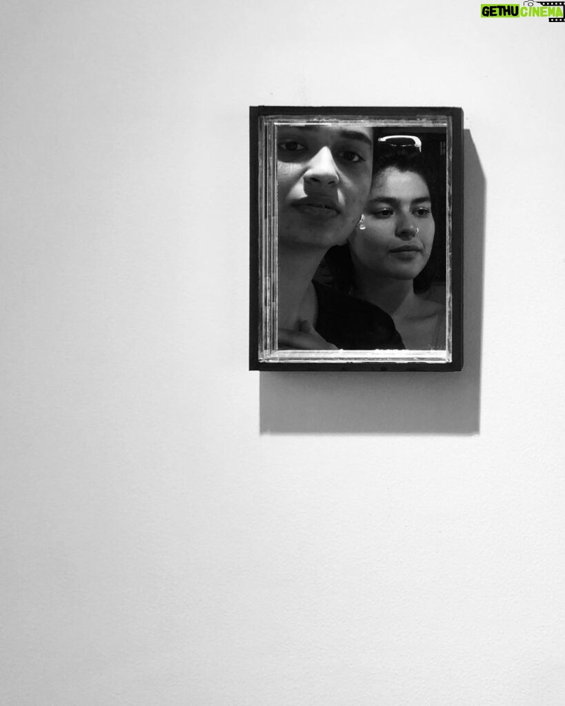 Nidhi Bhanushali Instagram - Oh boy, we’re being framed. Art and Charlie