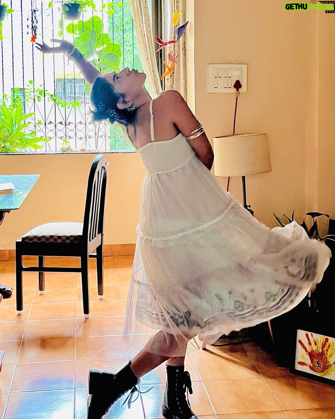 Nidhi Bhanushali Instagram - Faries wear boots and dance in the glades, leaving behind trails of magic and shades🧚🏼♀️✨🌈