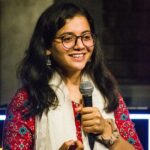 Nidhi Narwal Instagram - 03-09-2022 / INDORE Indore ke log waaqai kaafi pyaare hain! I had such a great time here. Bas pohe, jalebi aur mil jaate toh kya hi baat thi 😅 Thanks to everyone who made this day beautiful! Phir milenge PC : @jayesh_vermaa and @vaibh.s_ #jazbaat #justbaatnahijazbaat #nidhinarwal #indore Indore, India