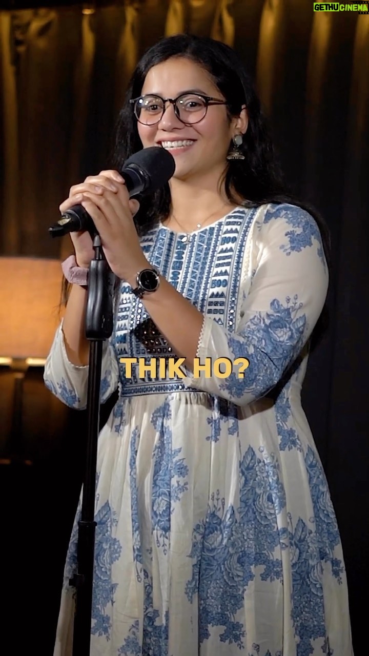 Nidhi Narwal Instagram - Here are some glimpses of the show we did on my birthday. Kuch kavitaayein sunayi, kuch baatein kari logon se, accha laga :) Thanks to everyone who took out their time and came. Ummeed hai ye sunne sunane ka silsila chalta rahega! π» Big thanks to @sushant_satija for uplifting my words with his beautifullll music and voice. Ye bohot talented insaan hai yaar β¨ PS : Live shows mein bohot maza ata hai doston! Aaya karo π€π» πΈ : @dikkat.official