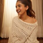 Nidhi Shah Instagram - Today’s moooood 💕 . . . . . . 📸 - @theguywithacanon Hairby - @nayanhair
