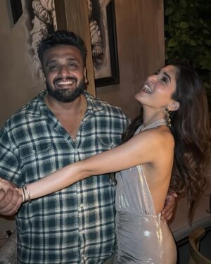 Nidhi Shah Instagram - 20.10.2023 ❤️ 
Celebrated my day with my special ones❤️ their existence truly made it special 💕

Materialistic things and opportunities apart what I am most grateful for is the love that I have received from u guys is overwhelming ✨
Crossing this milestone together with all of you feels really special, it was a blessed birthday ❤️ 
Thank you soo much everyone for all your wishes 🤗❤️🙏🏼✨