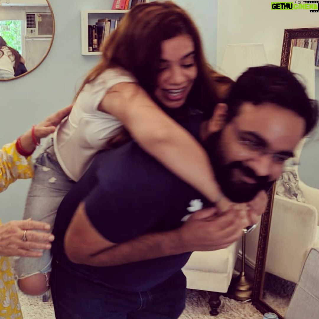 Nidhi Singh Instagram - STAGES (—>> swipe right) . For everything that weighs you down, I’ll always be ready to jump on your back to cheer you on. 😆 Love you my “Tyutest” lil one @kaykaykaptures ❤️❤️❤️ . #FamilyFirst