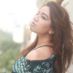Nidhi Singh Instagram - October 🍁 • • @makeupbyshefali.s s X @khushghulati