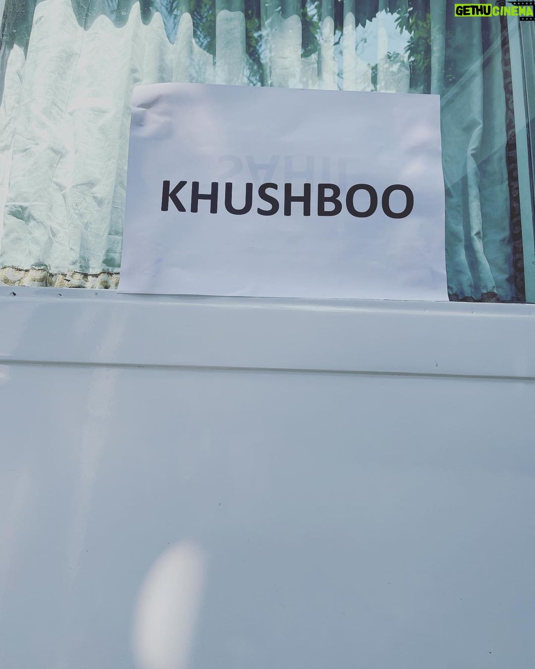 Nidhi Singh Instagram - So Grateful for every single second that I got to be in and spend in your shoes Khushboo. Thank you for all the strength and motivation officer. It’s been real. ❤️ So thankful for you all My mains, my power resource, my true special task force @kunalkemmu @kenghosh19 @adilafsarz #VijayRaz sir, @charit24 @dushysing @aparnanadig @ashanegi @moderatenormal @jinal.jj @nikkhil_ak @makeupbyastha @castelino_priyanka @itsanukanwar @a8510k and our entire baller cast & crew 😇❤️⚡️✨ . . #ItsAWrapForKhushboo #Blessed #Shukr #SoGrateful #Abhay3
