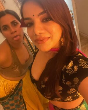 Nidhi Singh Instagram - Love light and magic 🤍✨
#HappyDiwali