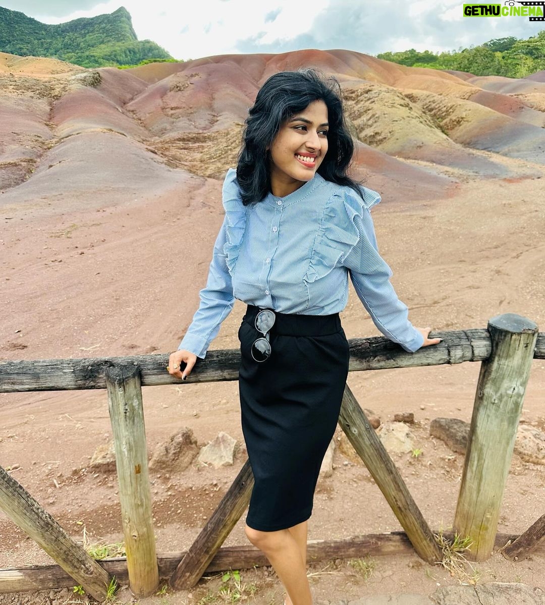 Niharika Dash Instagram - Seven Coloured Earths, Charamel, Mauritius