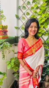 Niharika Dash Instagram - My first Manabasa Gurubara. I grew up seeing my mother performing this auspicious puja. Today, I got the opportunity to do it myself. Thanks Mom @nandinimohapatrasarangi_ for your guidance, which made all this possible. May Maa Laxmi bring lots of happiness in our lives. Dubai, United Arab Emirates