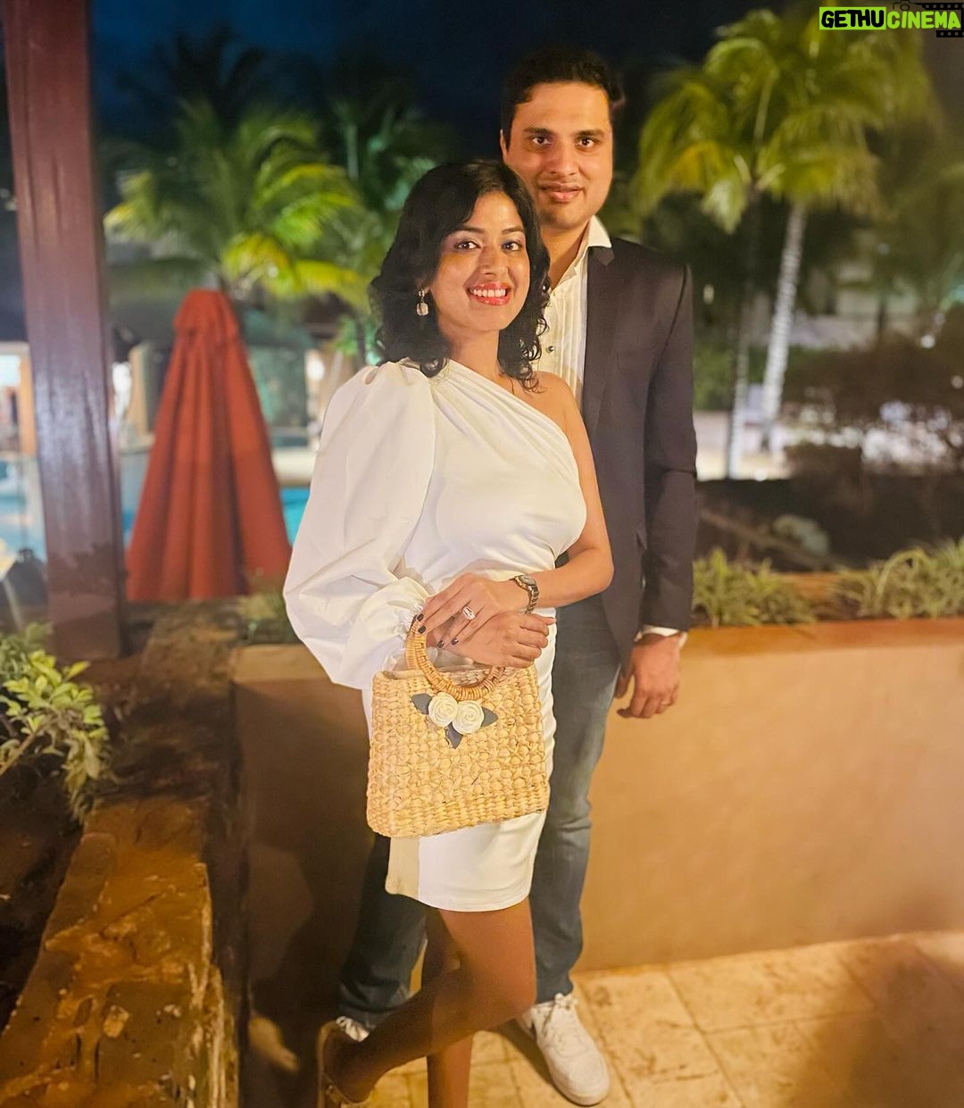 Niharika Dash Instagram - Being an overly emotional person, I’ve always sought someone who will understand me for who I am. You are the one person in my life with whom I can share anything. Your kindness, ability to show emotion, and calm demeanor have always touched my heart. Thanks for being my forever best friend and loving this craziest girl. My life was never easy, I know it will never be, but with you by my side, I will face each and every odd with strength. Here’s to 365 days to this beautiful day ❤️ Happy Engagement Anniversary Le Jadis Beach Resort & Wellness Mauritius