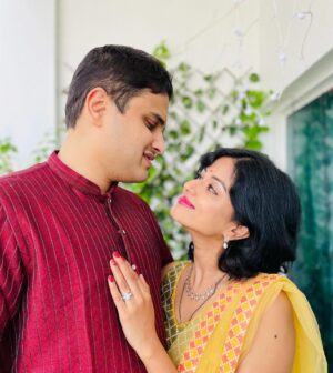 Niharika Dash Instagram - Our first Diwali together ❤️ @ssarangi2 

May the festival of lights dispel the darkness of ignorance and spread the light of knowledge and wisdom. Happy Diwali 🙏

#HappDeepavali2023 ❤️