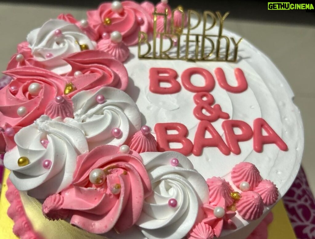 Niharika Dash Instagram - Happy birthday BOU AND BABA ❤️