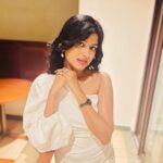 Niharika Dash Instagram - Radiate positivity like the sun even in challenging times, your inner brightness can overcome the darkest clouds. ❤️ Le Jadis Beach Resort & Wellness Mauritius