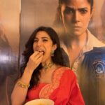 Nimrat Kaur Instagram - Reel aur real wala WAO !! 🤌🏼🌶️ 💁🏻‍♀️ #justlookinglikeawow #mainapnifavouritehoon #BossBabeBela♠️ #BelaDiaries❤️‍🔥 #selflove #trendingreels #reelsinstagram #sajinishindekaviralvideo