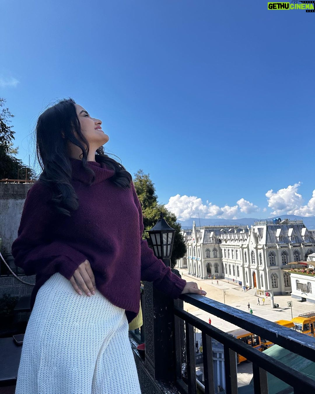 Nisha Guragain Instagram - Lonely but not lonely, just enjoying me time.. Darjeeling