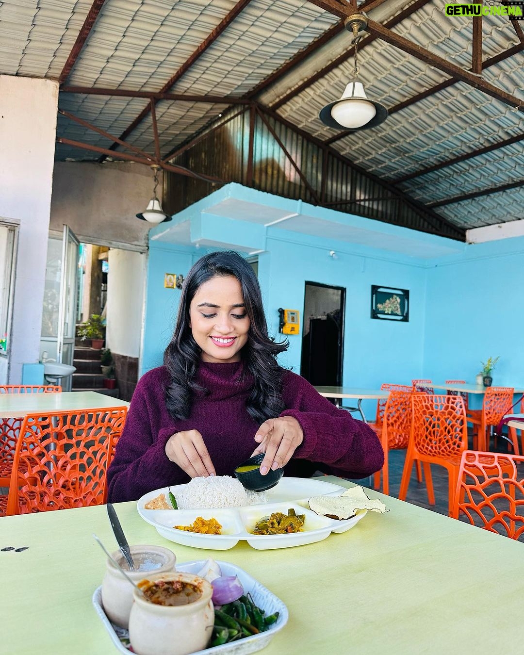 Nisha Guragain Instagram - Lonely but not lonely, just enjoying me time.. Darjeeling