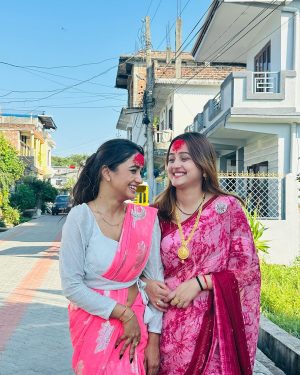 Nisha Guragain Instagram - Dashain vibes 😊