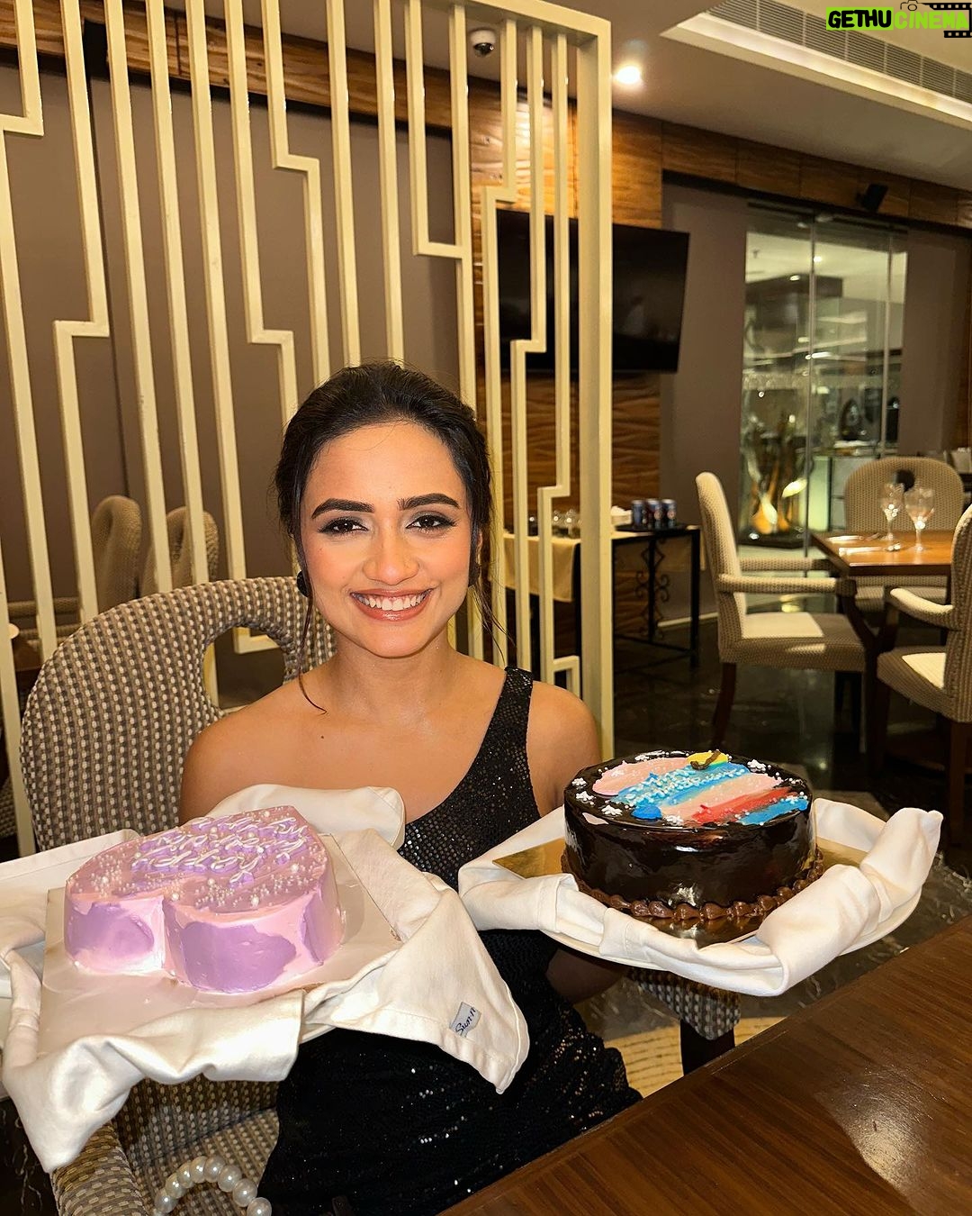 Nisha Guragain Instagram - Happy birthday to me 🥰