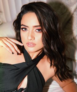Nisha Guragain Instagram - Don’t trust everything you see. Even salt looks like sugar….. 📷 - @official.khushal.photography Makeover- @makeupbybharti