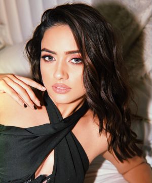 Nisha Guragain Instagram - Don’t trust everything you see. Even salt looks like sugar…..

📷 - @official.khushal.photography
Makeover- @makeupbybharti