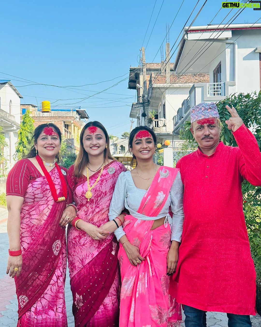 Nisha Guragain - 92.6K Likes - Dashain vibes 😊