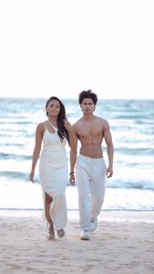Nisha Guragain Instagram - 🌊 🫣 . #teamlucky #dxb #dubai #luckydancer #btwitslucky Kite Beach Dubai