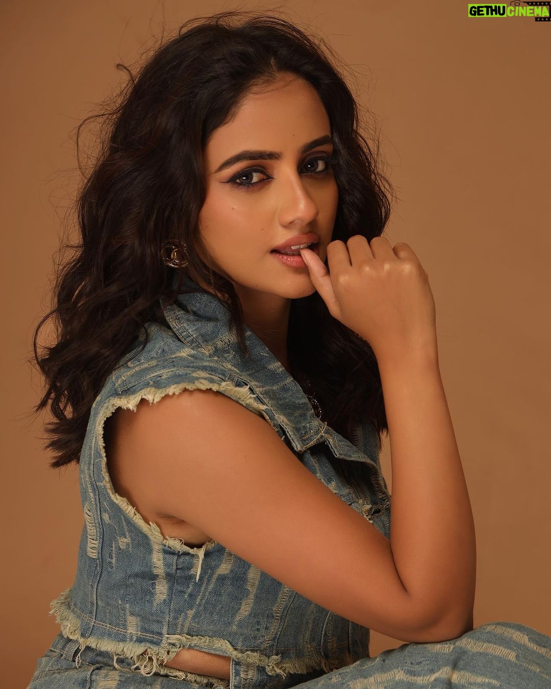Nisha Guragain Instagram - I’m madly in love with myself ❤️😝
