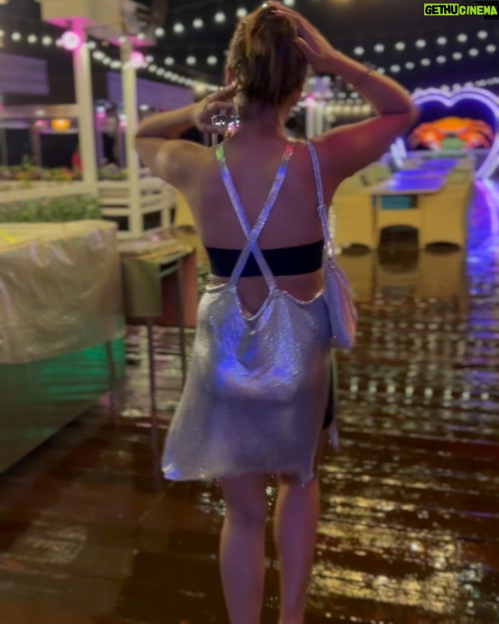 Nisha Guragain Instagram - “Do what you need to do and enjoy life as it happens… Pattaya,Bangkok
