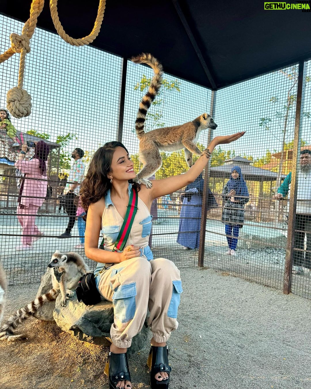 Nisha Guragain Instagram - When you live in the moment, you won't miss a thing…..😊 The Zoo Wild Life Park