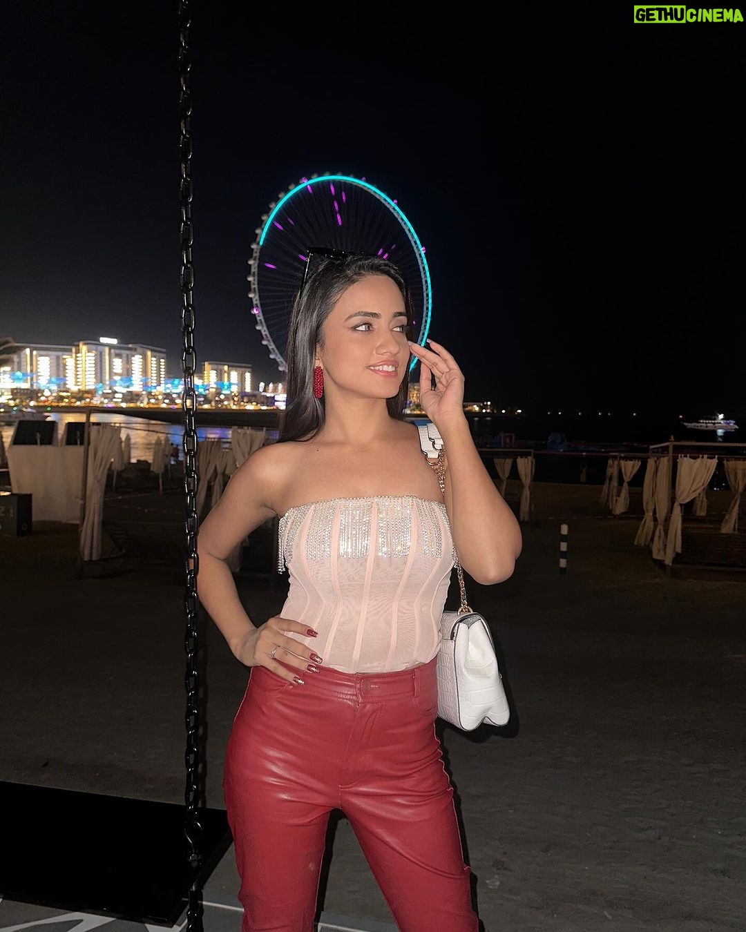 Nisha Guragain Instagram - I am enough just as I am🥰 JBR walk- Jumeira Beach Residence