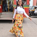 Nisha Guragain Instagram - पीछे रह जायेगा ये ज़माना यहाँ कल क्या हो किसने जाना ज़िन्दगी एक सफ़र है सुहाना यहाँ कल क्या हो किसने जाना😊 Style - @sumairamomin 📷 - @official.khushal.photography