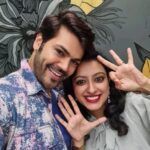 Nisha Krishnan Instagram – From 8 to ♾️ ……
That’s us completing 8 years of marital bliss today 😍
Happy anniversary baby @prettysunshine28
Can’t imagine life without you my angel…. Thank u for being my best friend and soul mate in this journey of life and giving us two more beautiful souls to share our life with 🥰
From now till forever….
#happyanniversary
#8years
#lovelifelaughter