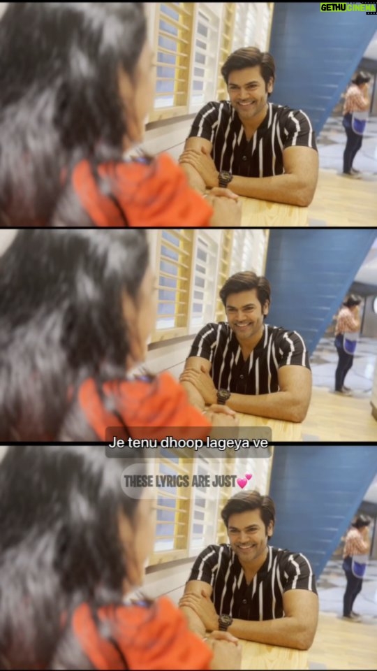 Nisha Krishnan Instagram - These lyrics and some family time💕 Amazingly Sung and Composed by our young sensation @rito.96 Rito Riba. Giving us all the feels😍! #sundaymood☀️ #GaneshNisha #livelaughlove #weekends #family #ritoriba #indianidol #reelkarofeelkaro #viral #family #love