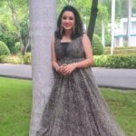 Nisha Krishnan Instagram – 🖤✨️
Had a wonderful time hosting TNPL karur 2023 corporate fest 😀
Wadrobe: @diademstore.in
#black&gold #host